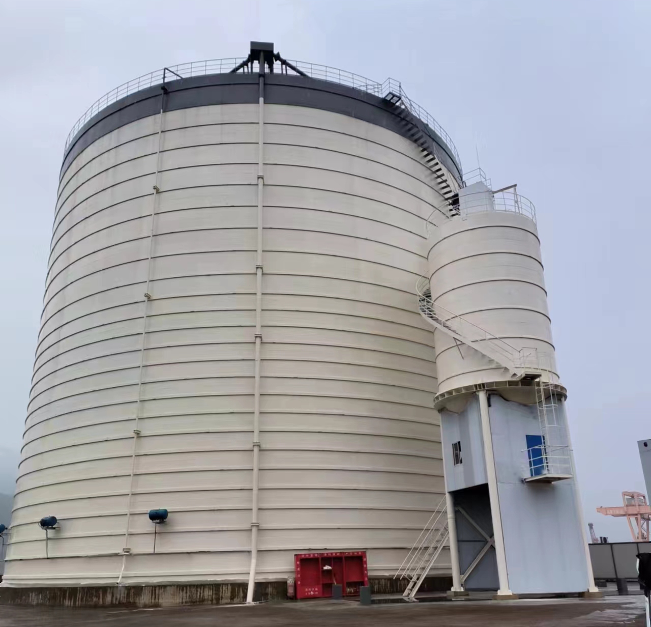 岚山10万吨水泥钢板库